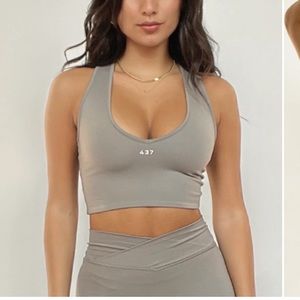 The V Tank / Clay Mask, 437